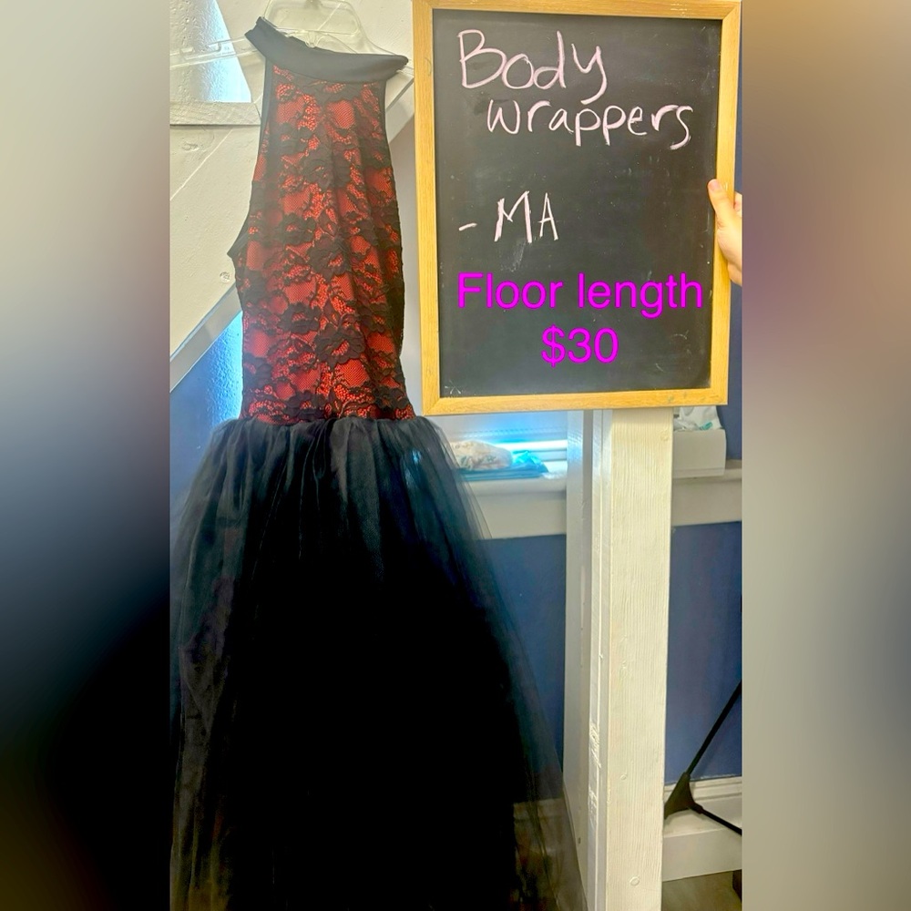 Body wrappers to floor tulle tutu red and black